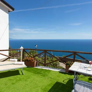  Holiday home Holidays Perla D'amalfi Italy