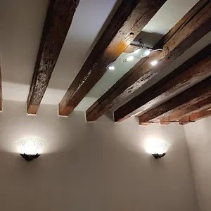  Apartment Lista